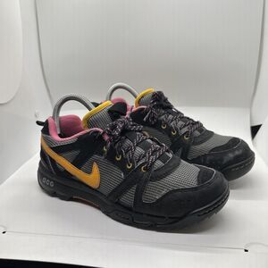 Rare Nike ACG Rongbuk Hiking Shoe Womens Size 7.5 Black Pink Yellow 348213-006